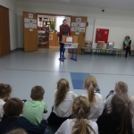 Pasowanie-w-bibliotece_1